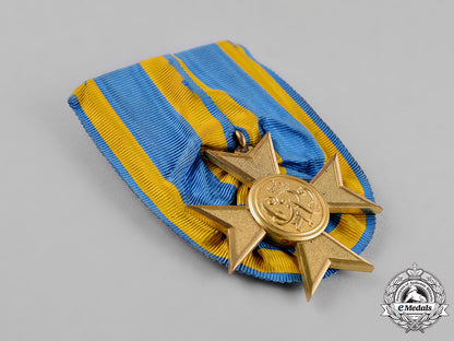 prussia,_state._a_war_merit_cross,_gold_grade,_mounted_c18-023564
