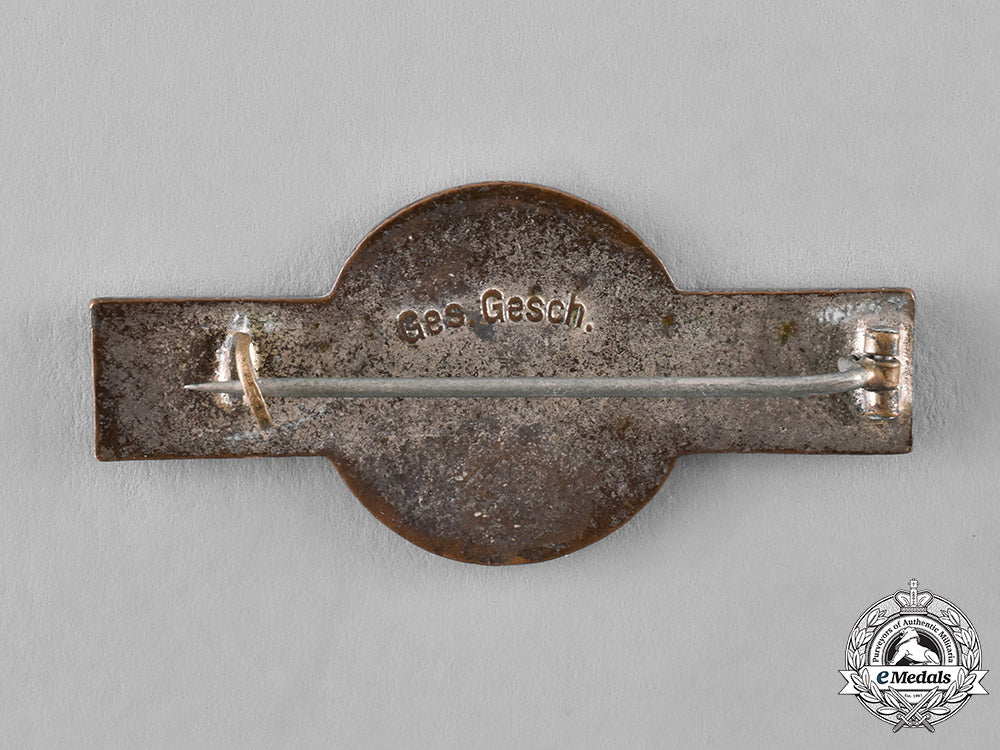 germany._a_german_red_cross_nurses_aid_badge_c18-023621