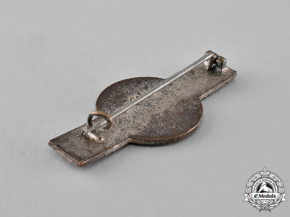 germany._a_german_red_cross_nurses_aid_badge_c18-023622