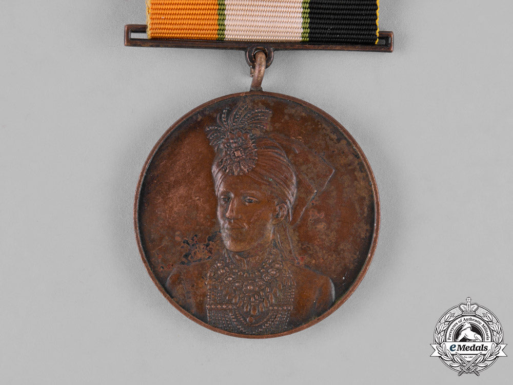 india,_bahawalpur._an_installation_medal1924,3_rd_class_c18-023652