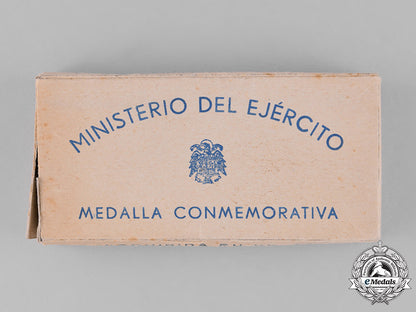 spain,_franco’s_period._a_medal_for_russian_campaign_c.1943_c18-023748