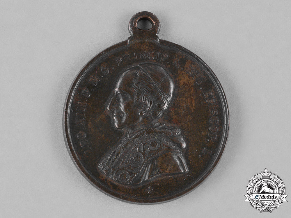 vatican._a_pope_leo_xiii_global_catholic_education_medal1893_c18-023770