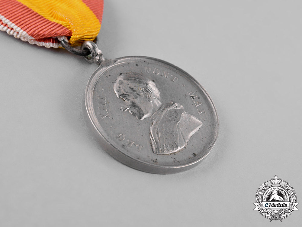 vatican._a_medal_for_the_fiftieth_jubilee_of_pope_leo_xiii's_election_to_archbishop_c18-023800