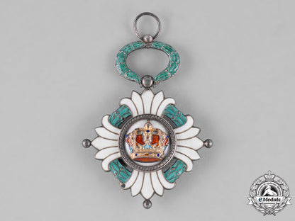 yugoslavia,_kingdom._an_order_of_the_yugoslav_crown,5_th_class_knight_c18-023813_1