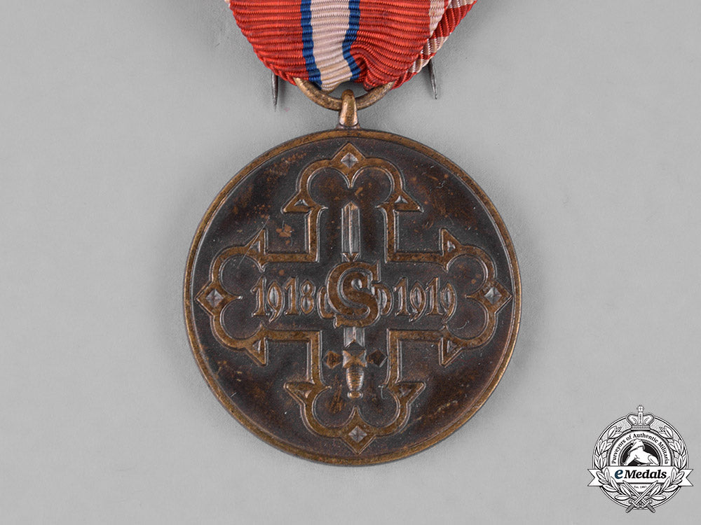 czechoslovakia._a_decoration_for_the_czechoslovak_volunters_of1918-1919_c18-023844