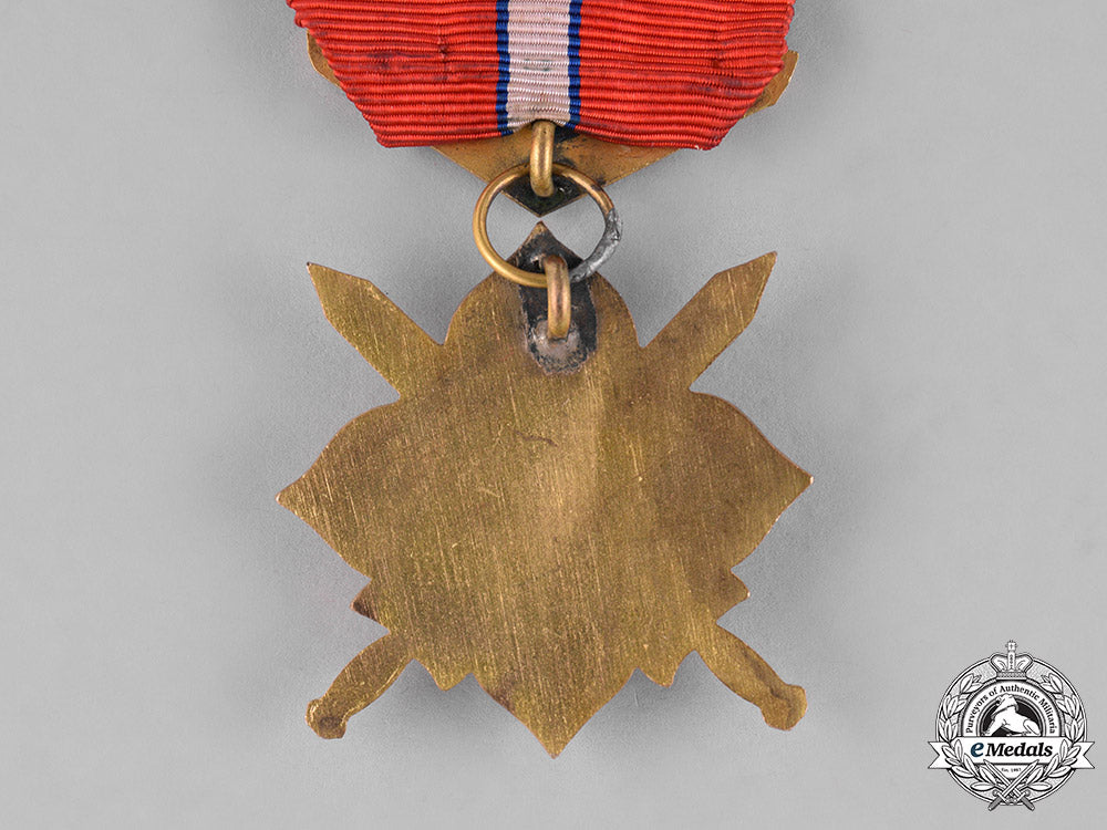 czechoslovakia,_socialist_republic._two_medals&_awards_c18-023988