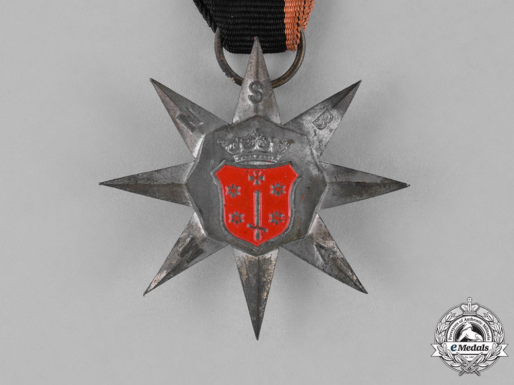 netherlands,_kingdom._a_national_socialist_movement(_nsb)"_flower_bulbs"_march_badge1943_c18-024041_1_1