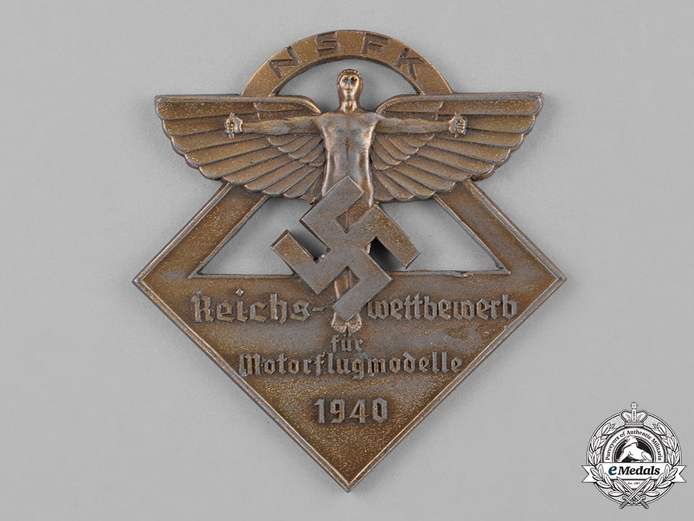 germany,_nsfk._a1940_national_socialist_flying_corps_motorized_model_flying_medal_c18-024122