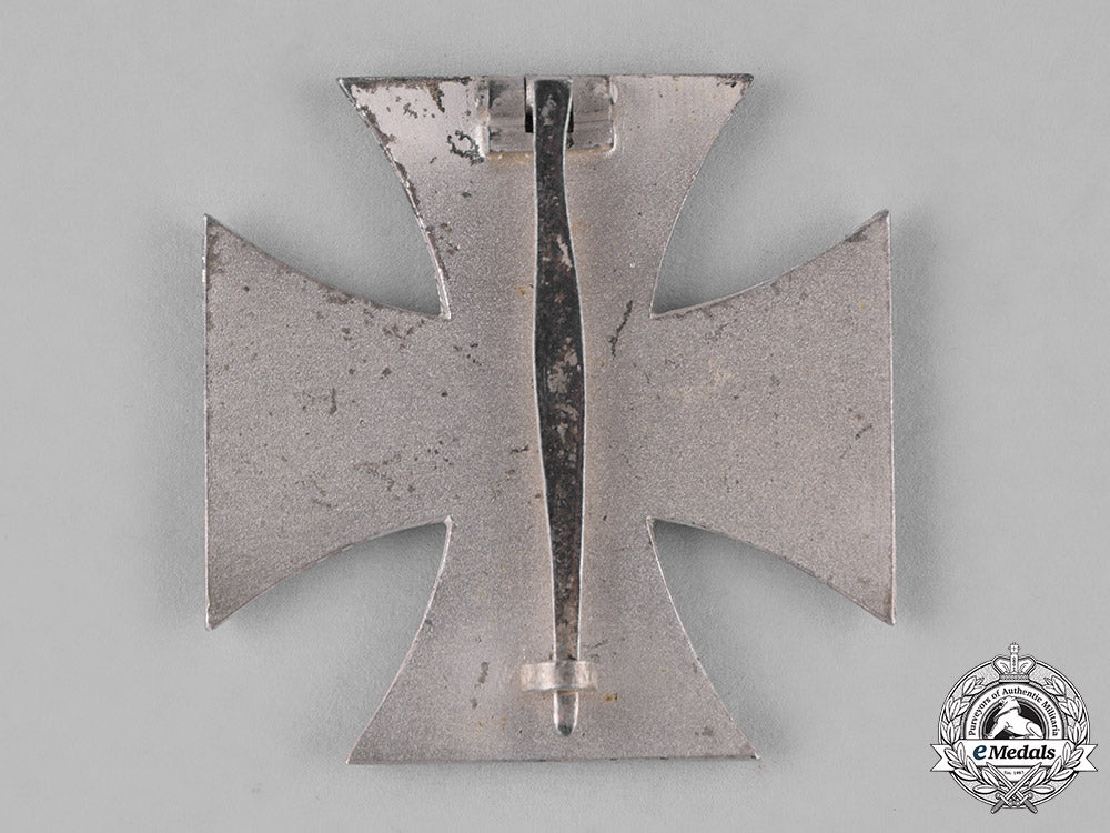 germany._a_cased_iron_cross1939_first_class_c18-024151
