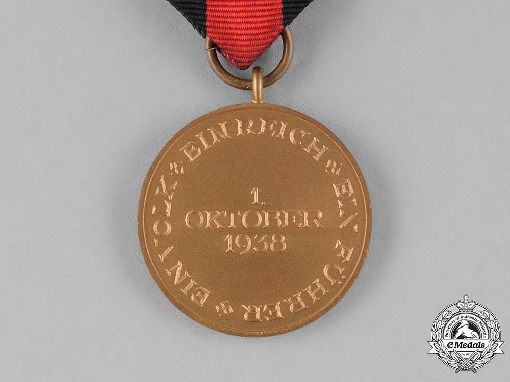 germany._a_cased_entry_into_the_sudetenland_commemorative_medal,_with_prague_medal_bar_c18-024164