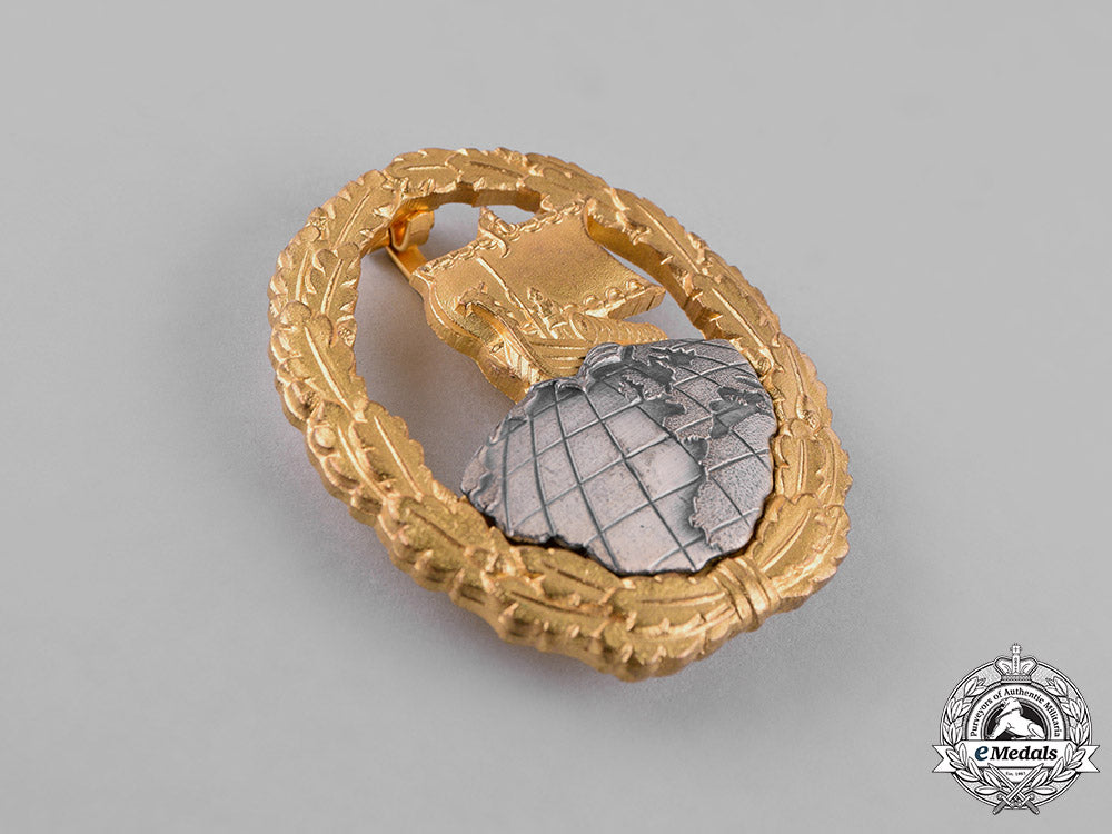 germany,_federal_republic._a_kriegsmarine_auxiliary_cruiser_badge_c18-024184
