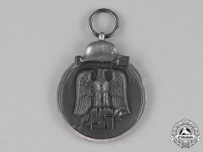 germany._an_eastern_winter_campaign_medal,_in_its_packet_of_issue,_by_klein&_quenzer_c18-024267