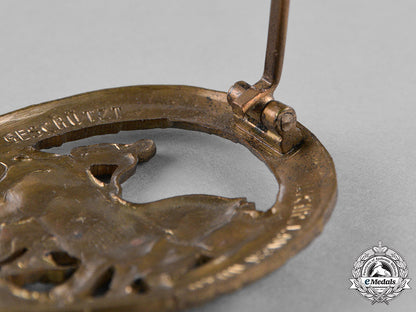 germany._a_cased_horse“_driver”_badge,_bronze_grade,_with_its_miniature,_by_l._christian_lauer_c18-024363