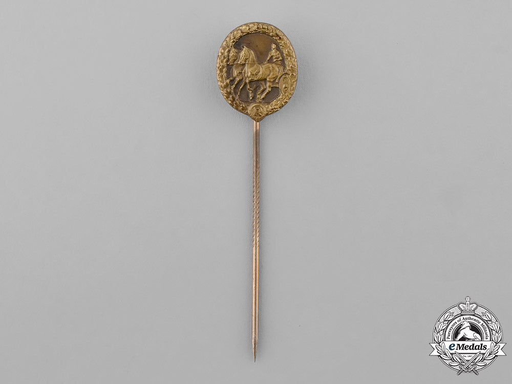 germany._a_cased_horse“_driver”_badge,_bronze_grade,_with_its_miniature,_by_l._christian_lauer_c18-024364