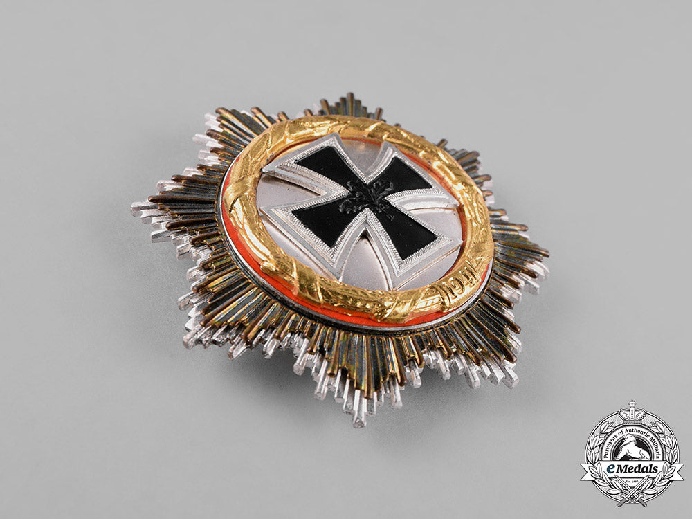 germany,_federal_republic._a_german_cross_in_gold,1957_version_c18-024386