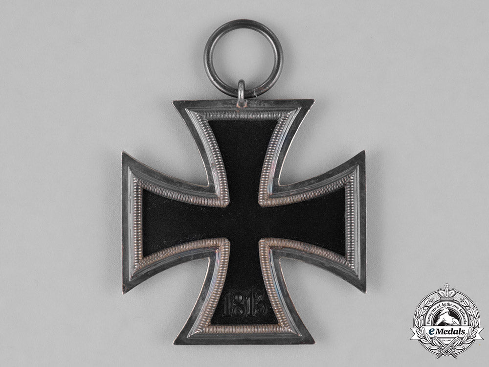 germany._an_iron_cross1939_second_class,_by_klein&_quenzer_a.g._in_its_packet_of_issue_c18-024393