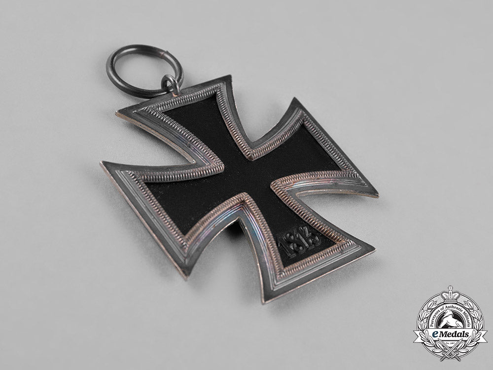 germany._an_iron_cross1939_second_class,_by_klein&_quenzer_a.g._in_its_packet_of_issue_c18-024395