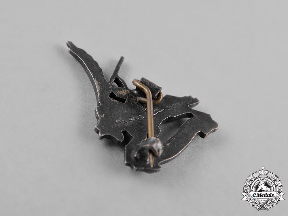 united_kingdom._two_parachute_regiment_badges_c18-024457