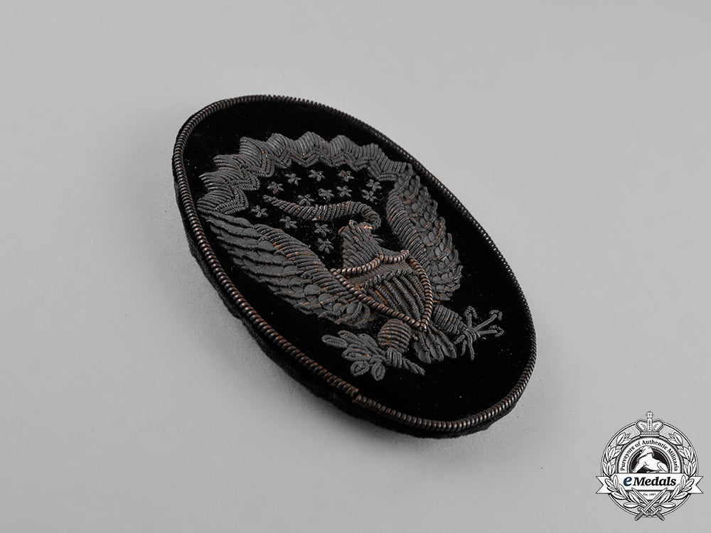 united_states._a_civil_war_union_army_hardy_hat_badge,_c.1860_c18-024469