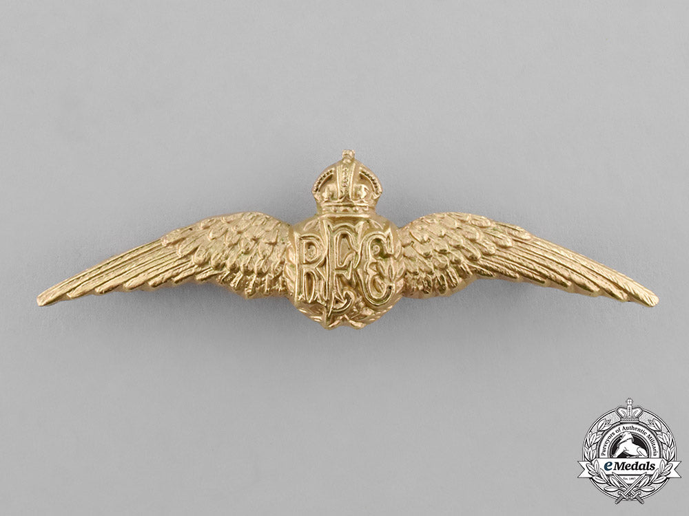 great_britain._a_fine_royal_flying_corps(_rfc)_men's_dress_wing_in_presentation_case_c18-024476