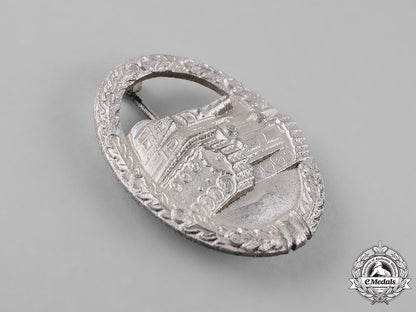 germany,_federal_republic._a_tank_badge,_silver_grade,_alternative1957_version_c18-024510
