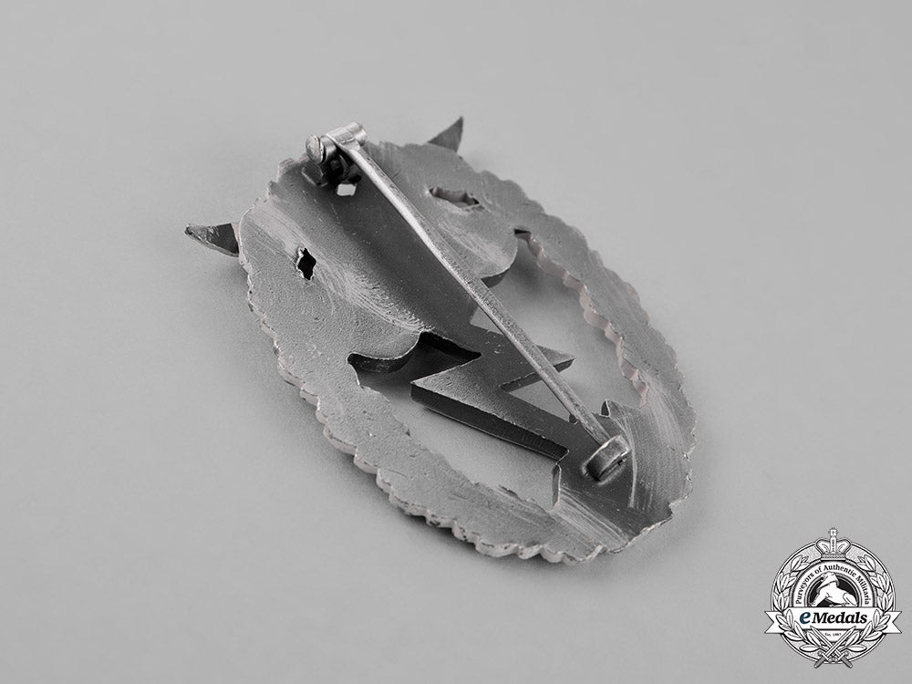 germany,_federal_republic._a_luftwaffe_ground_assault_badge,_alternative1957_version_c18-024535