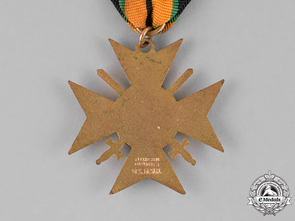 germany,_weimar_republic._a_grouping_of_two_veteran’s_association_long_membership_crosses_c18-024602