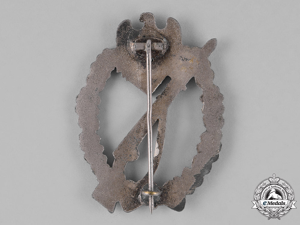 germany,_wehrmacht._an_infantry_assault_badge,_silver_grade_c18-024752