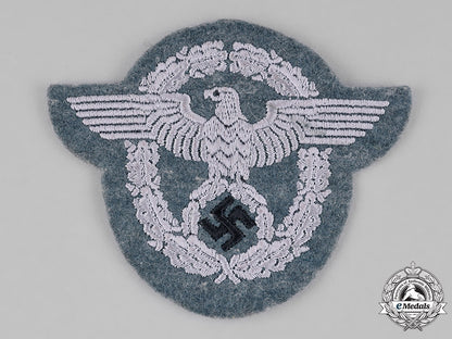 germany._an_unissued_police_sleeve_insignia_c18-024801