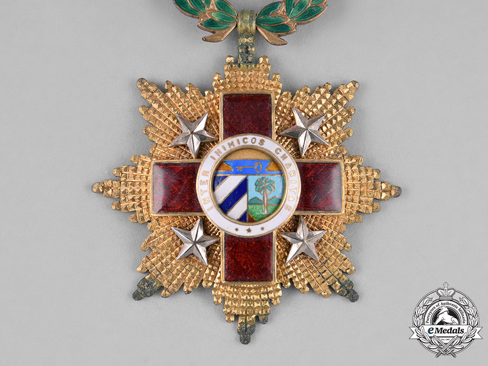 cuba,_republic._an_order_of_the_red_cross,3_rd_class,_commander,_type_i_c18-024829_1_1