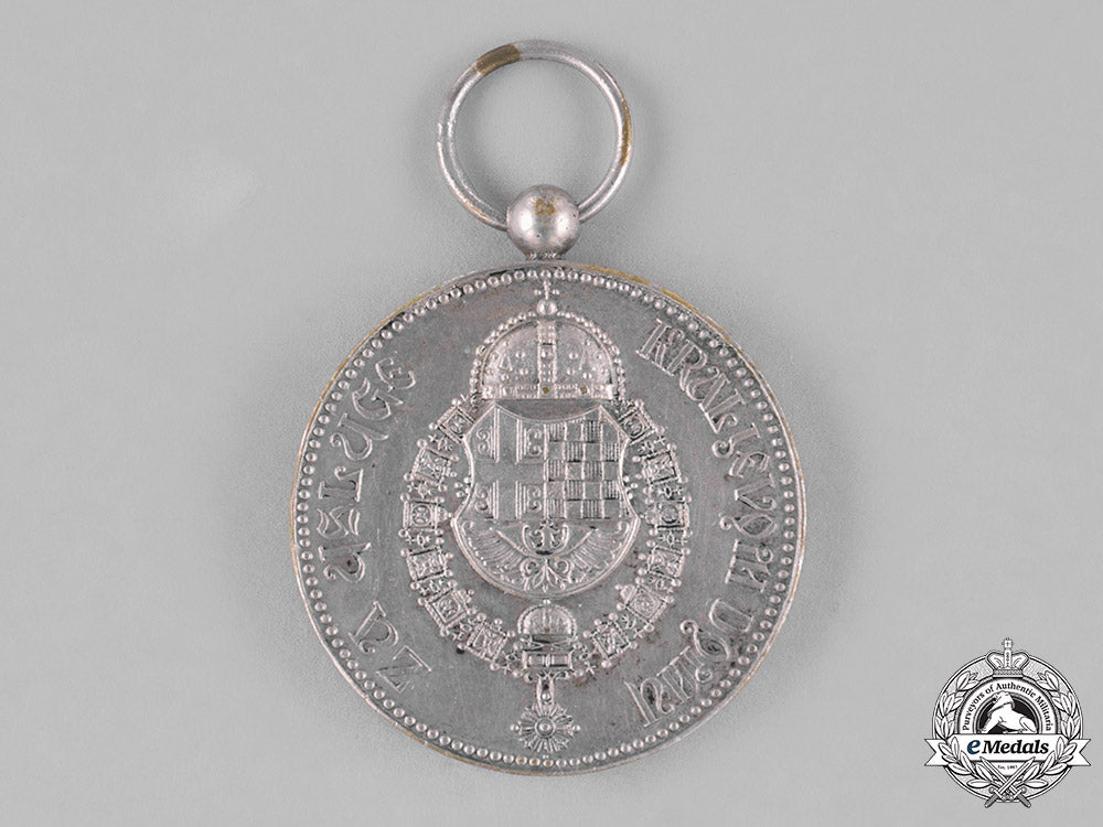 yugoslavia,_kingdom._a_royal_household_medal,4_th_class,_type_v(1927-1929)_c18-024856