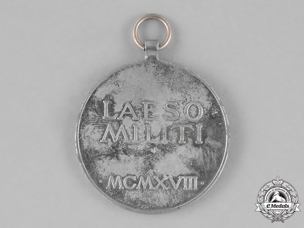 austria,_empire._a_wound_medal,_for_five_injuries_c18-024939