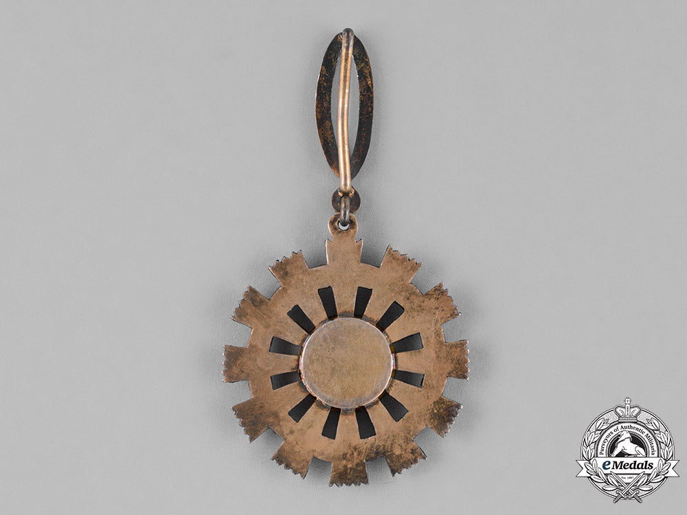 ecuador,_republic._a_national_order_of_merit,_iii_class_commander,_c.1940_c18-024949_1_1_1