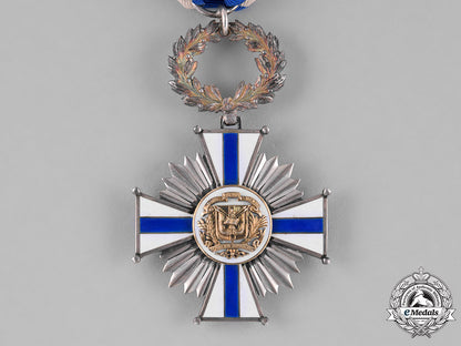 dominican_republic,_rafael_trujillo’s_period._a_merit_order_of_juan_pablo_duarte,_civil_merit,_knight,_c.1945_c18-024961