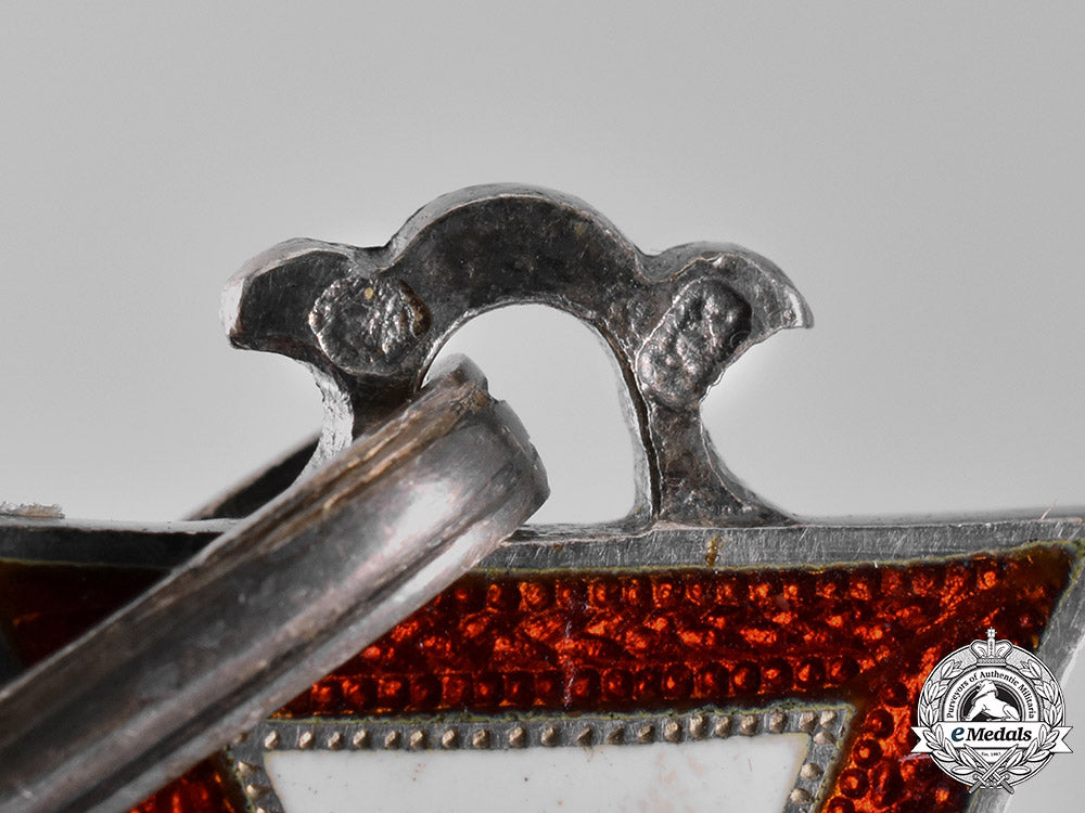 austria,_empire._a_military_merit_cross._second_class_with_swords_and_war_decoration,_by_v._mayer_c18-025120_1_1_1_1