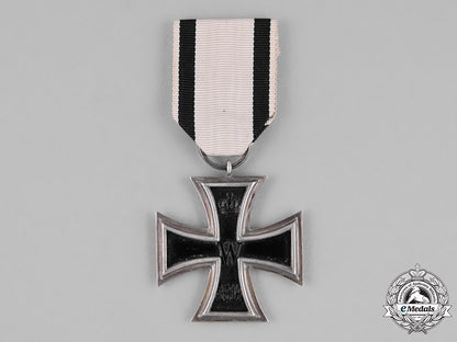 prussia._an_iron_cross1914_second_class_for_non-_combatants,_by_the_official_royal_mint_c18-025484