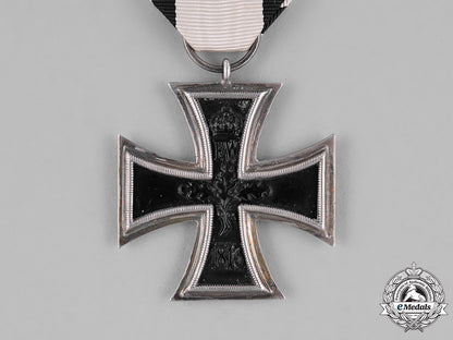 prussia._an_iron_cross1914_second_class_for_non-_combatants,_by_the_official_royal_mint_c18-025487