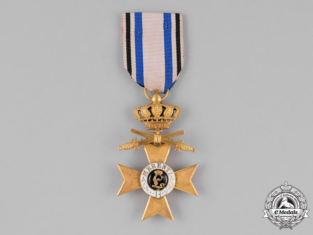 bavaria,_kingdom._an_order_of_military_merit,_war_merit_cross_first_class,_with_swords_and_crown,_c.1918_c18-025490