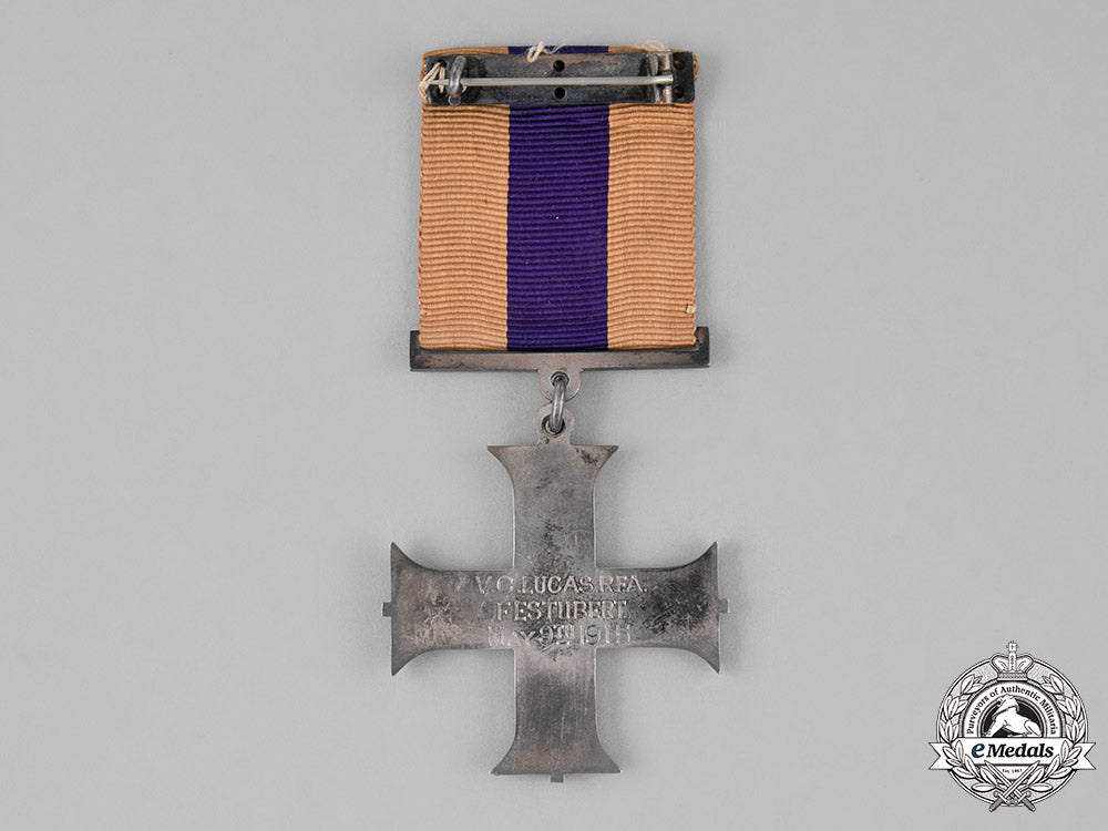 united_kingdom._a_first_war_military_cross,_cased,_to_lieutenant_victor_carrington_lucas,_royal_field_artillery,_kia_during_the_battle_of_messines_c18-025608