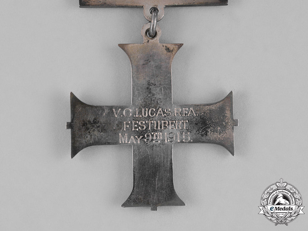 united_kingdom._a_first_war_military_cross,_cased,_to_lieutenant_victor_carrington_lucas,_royal_field_artillery,_kia_during_the_battle_of_messines_c18-025609