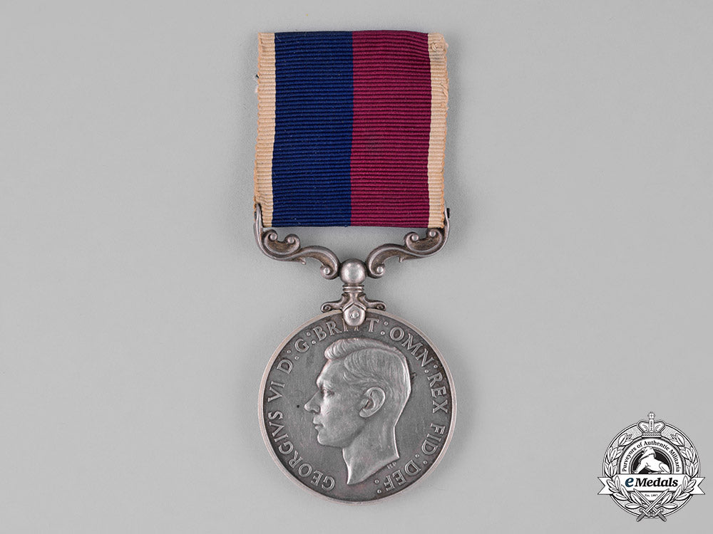 united_kingdom._a_royal_air_force_long_service_and_good_conduct_medal,_to_flight_sergeant_h.v._gledhill,_royal_air_force_c18-025635