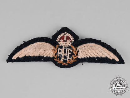 canada._a_royal_canadian_air_force(_rcaf)_pilot_wing_with"_c"_added_c18-025731
