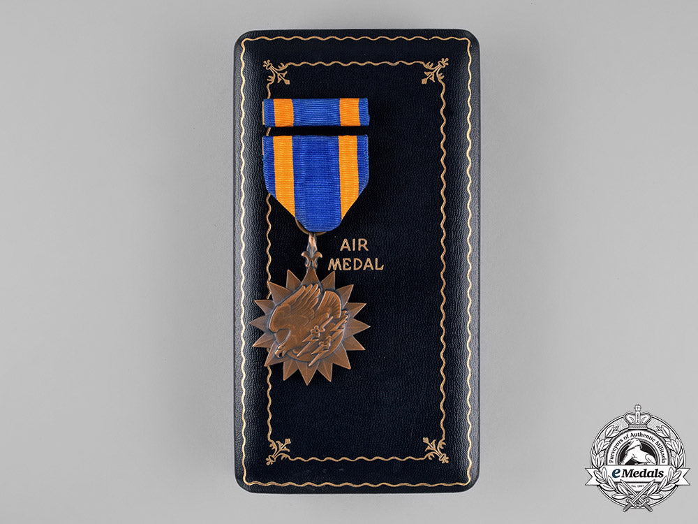 united_states._an_air_medal_to_dfc,_ss_and_bs_recipient2_nd_lieutenant_darby,6147_th_tactical_air_control_kia_c18-025762_1