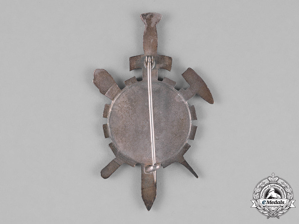 czechoslovakia,_republic._three_badges&_insignia_c18-025865