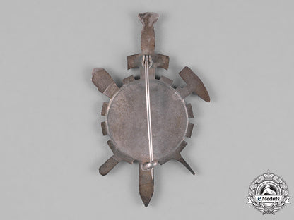 czechoslovakia,_republic._three_badges&_insignia_c18-025865