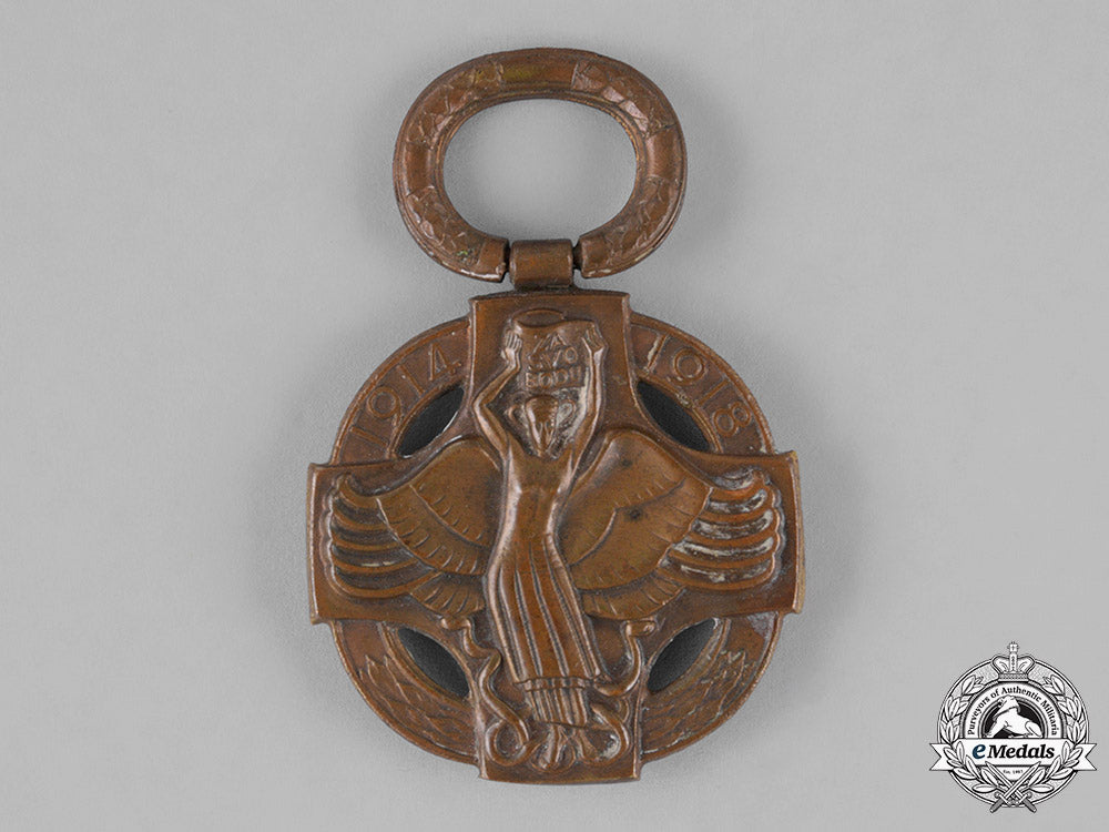 czechoslovakia,_republic._four_awards&_decorations_c18-025872