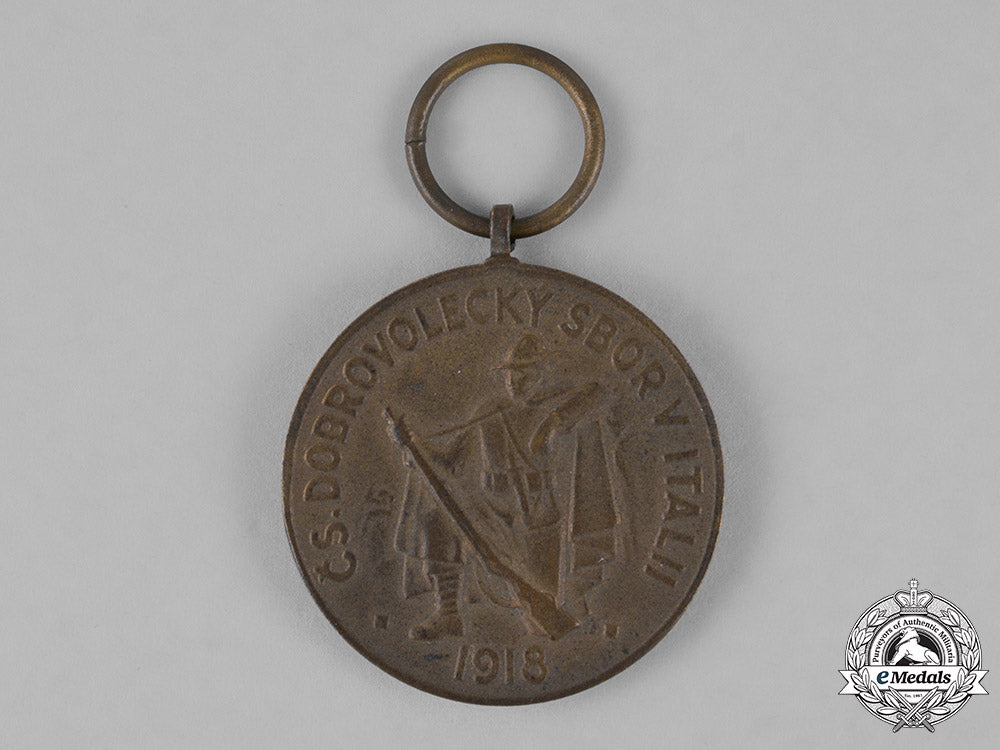 czechoslovakia,_republic._four_awards&_decorations_c18-025875