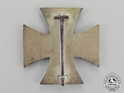 germany._the_dkig&_awards_with_documents_to_artillery_battalion_hauptmann_c18-026