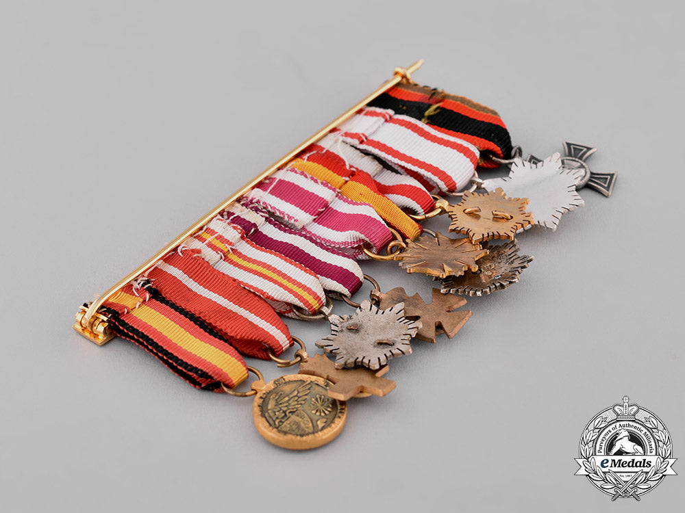 spain,_franco_period._a_miniature_group_of_nine_medals&_decorations_c18-026042