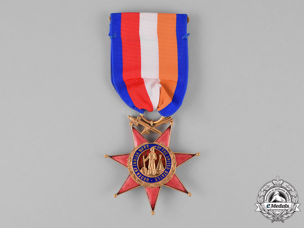 united_states._an_order_of_the_indian_wars(_oiwus)_in_gold_c18-026043